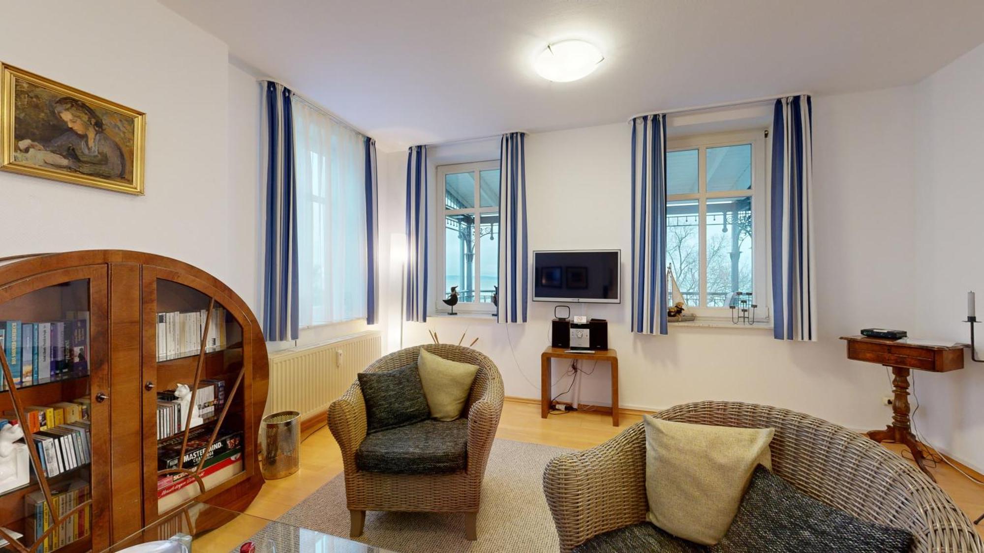 Strandblick In Binz, Fewos Direkt Am Mit Balkon Und Teilweise Mit Meerblick Apartment Ostseebad Binz