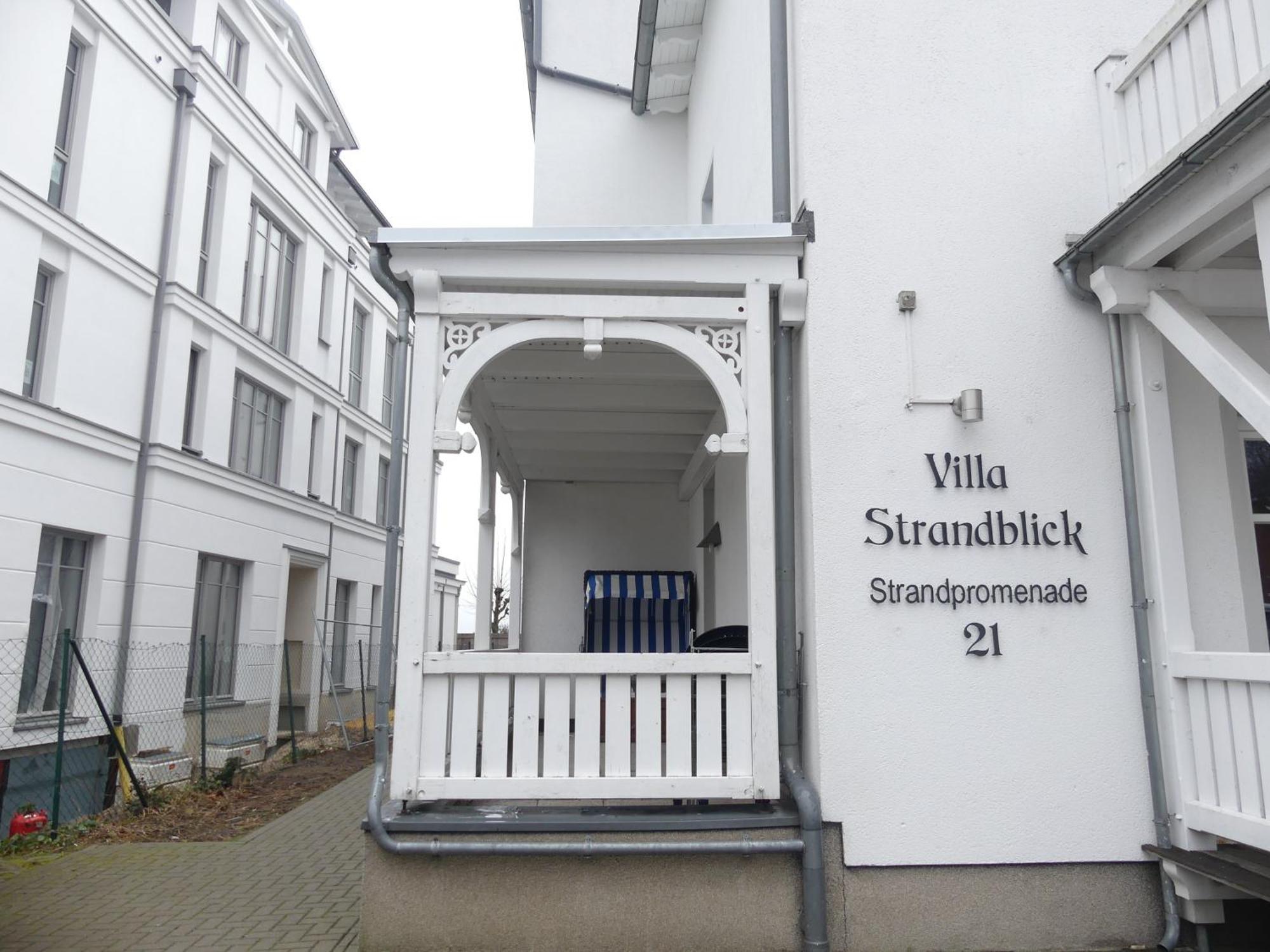 Strandblick In Binz, Fewos Direkt Am Mit Balkon Und Teilweise Mit Meerblick Apartment Ostseebad Binz