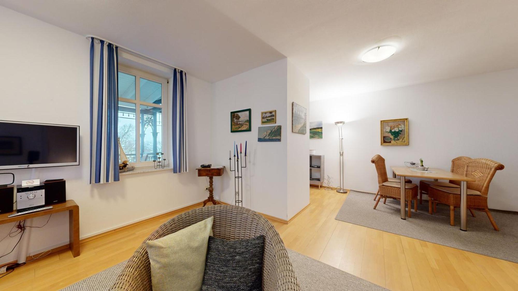 Апартаменты Strandblick In Binz, Fewos Direkt Am Mit Balkon Und Teilweise Mit Meerblick