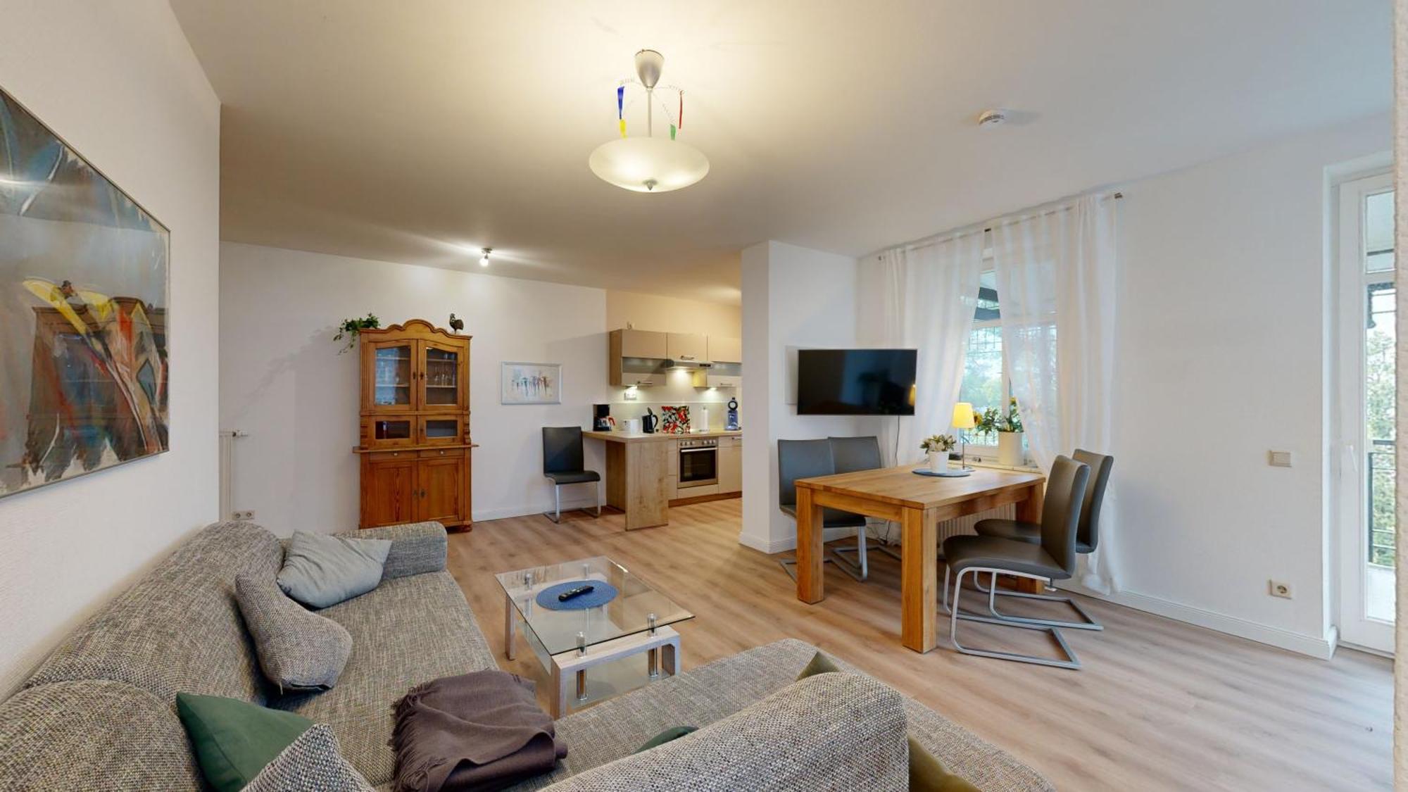 Strandblick In Binz, Fewos Direkt Am Mit Balkon Und Teilweise Mit Meerblick Ostseebad Binz